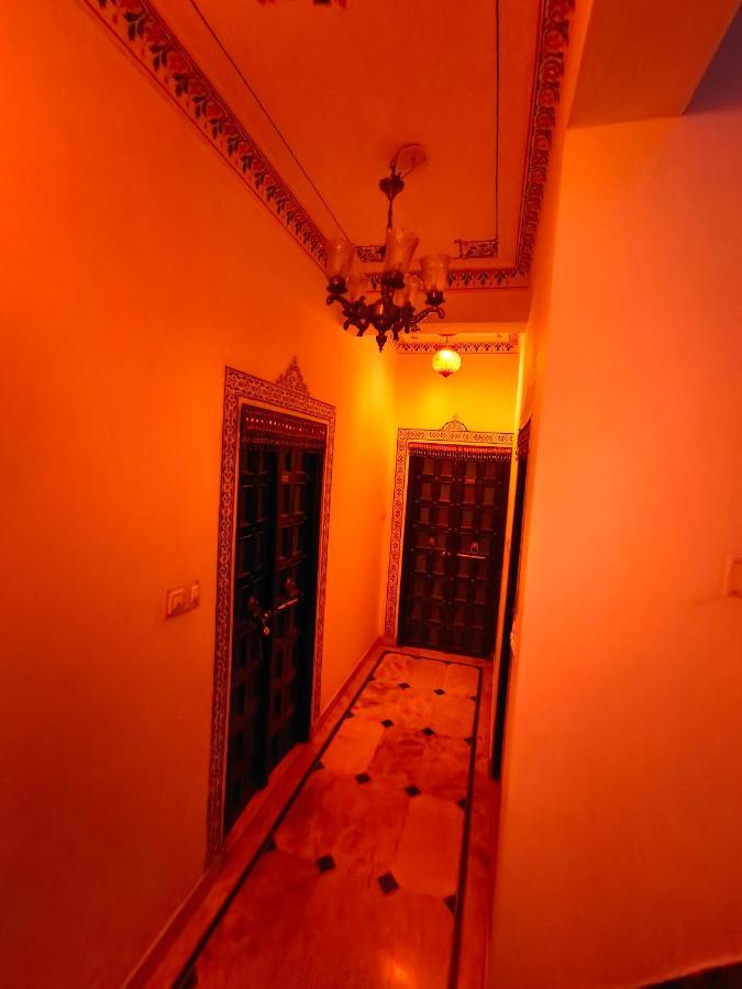 Albergue The Rustic Monk Udaipur Exterior foto