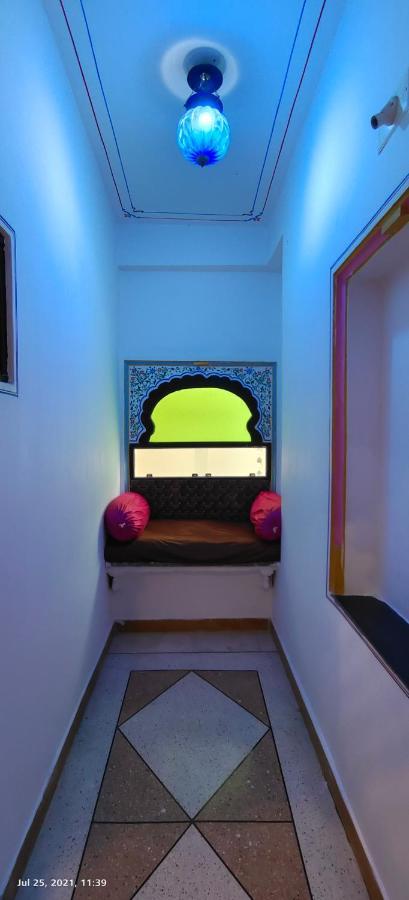 Albergue The Rustic Monk Udaipur Exterior foto